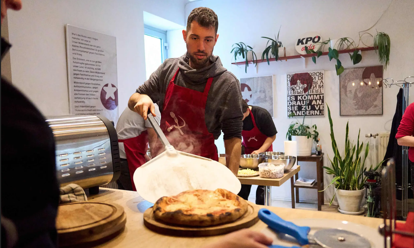 Pizza Comunista KPÖ Wien